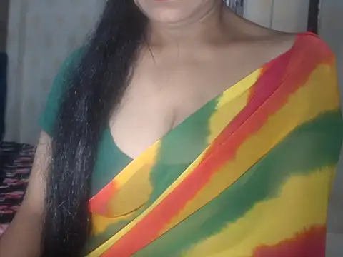 Hotronita123 online show from 12-04-25, 05:06