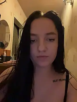 Snapshot of DianazLove1 chatting on 01-07-26, 06:24 DianazLove1 online show from 01-07-26, 06:24