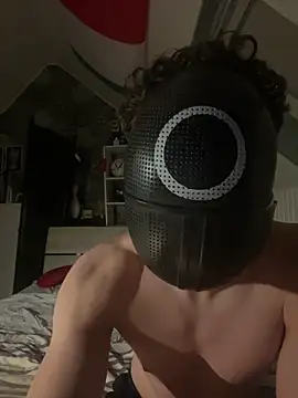 dariojulien online show from 06-15-26, 01:06