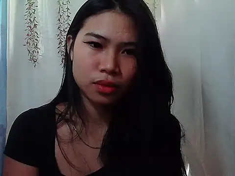 Allysonxx05 online show from 12-15-25, 01:00