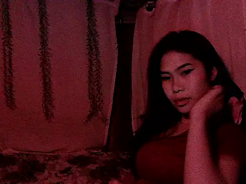 Allysonxx05 online show from 12-01-25, 01:23