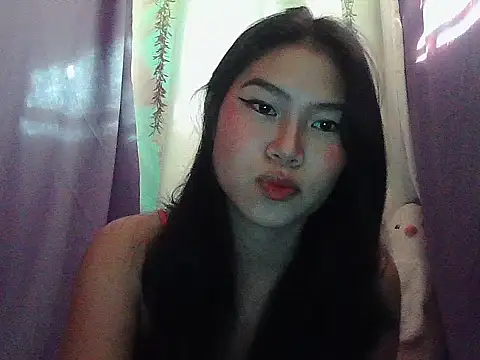 Snapshot of Allysonxx05 chatting on 02-27-26, 11:04 Allysonxx05 online show from 02-27-26, 11:04