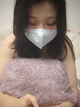 Snapshot of miniiceyya chatting on 12-01-25, 05:41 miniiceyya online show from 12-01-25, 05:41