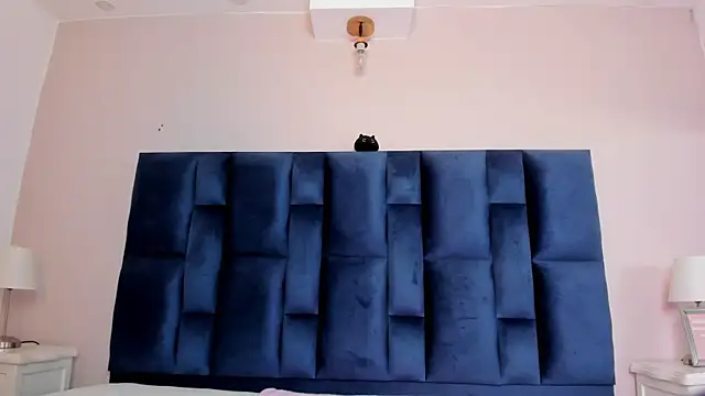 Snapshot of GrishaMochka chatting on 01-13-26, 12:42 GrishaMochka online show from 01-13-26, 12:42