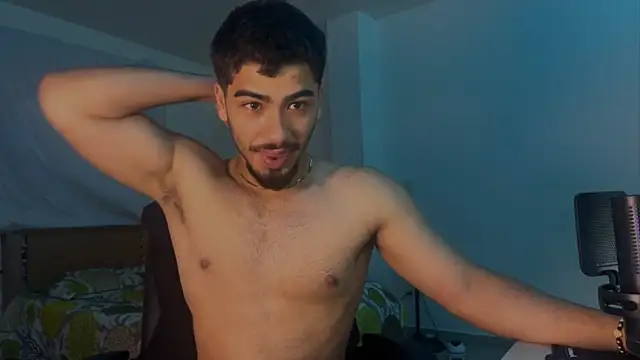 Franco banderas online show from 03-18-26, 11:35