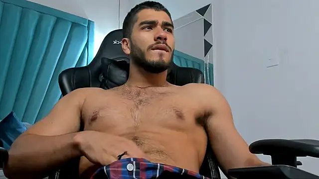 Franco banderas online show from 02-07-26, 03:14