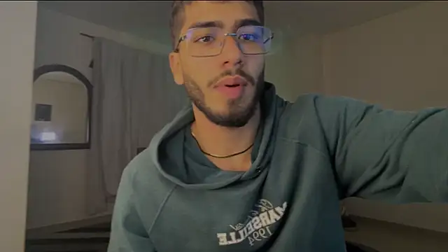 Franco banderas online show from 04-15-26, 08:31