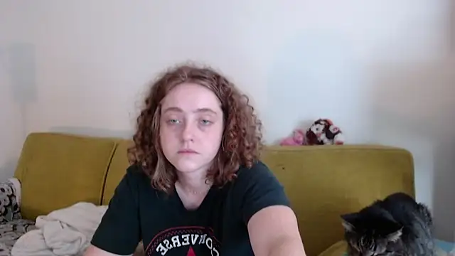 DeliaBlew online show from 05-24-26, 12:27