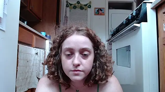 DeliaBlew online show from 05-22-26, 04:27