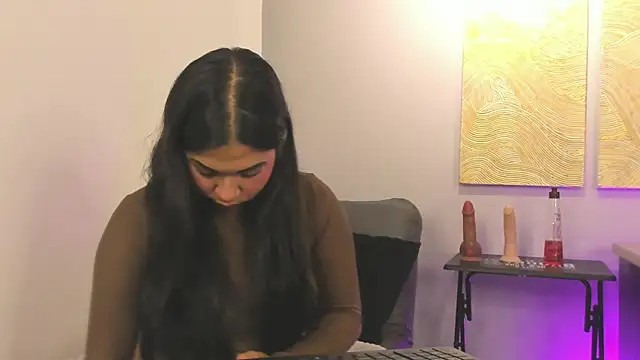 Mylarossi online show from 12-03-25, 12:37