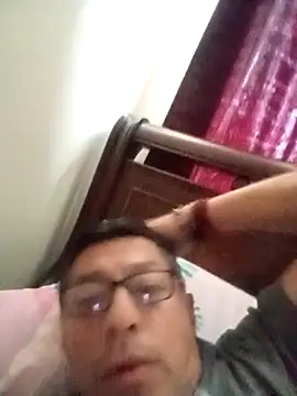 JRAdams23 online show from 12-20-25, 03:48