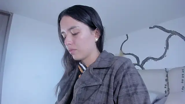 Cherrybombs  online show from 12-05-25, 12:04