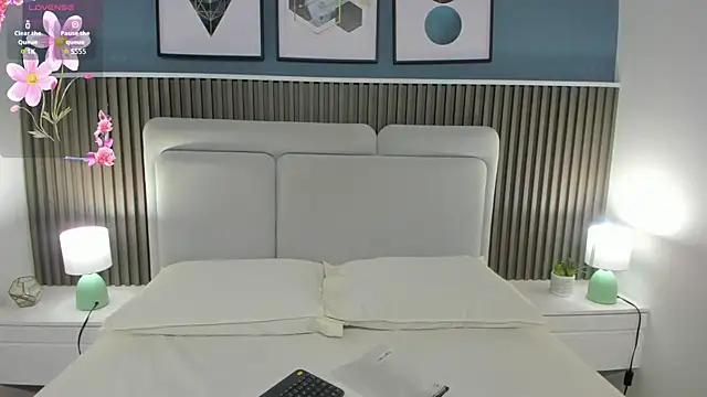 Miia cute18 online show from 04-16-26, 11:22