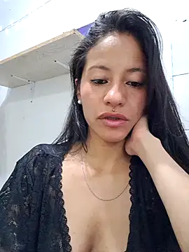 sofii stormii online show from 12-18-25, 05:34