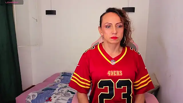 Ivonne ferrer   online show from 12-04-25, 02:32