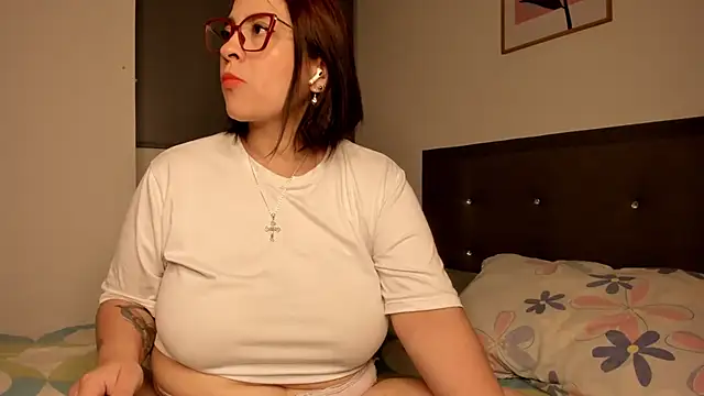Meggan Moree online show from 07-16-26, 11:46
