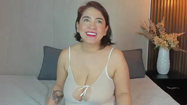 Meggan Moree online show from 02-10-26, 06:29