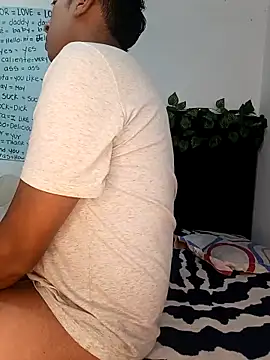 Varek biglatin dick online show from 12-14-25, 12:17