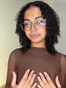   VioletaHeaven   online show from 02-06-26, 11:06