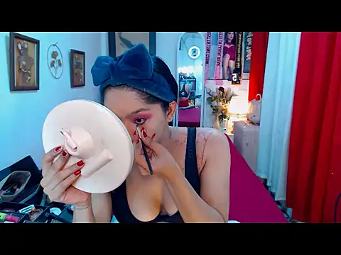 UrScreenGoddess online show from 12-14-25, 11:10