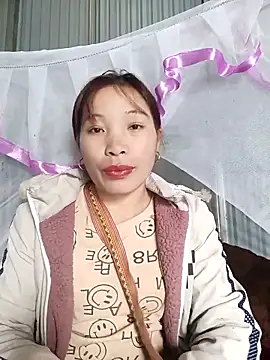 Evelyn-n online show from 12-14-25, 02:29