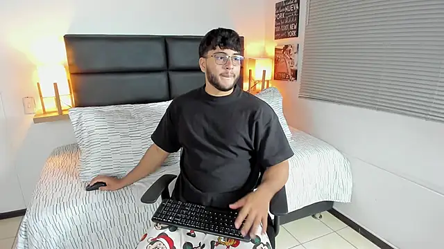 mike foxxx  online show from 01-07-26, 01:38