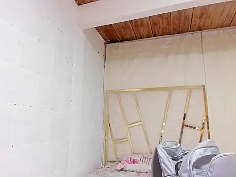 Julia-Blair online show from 12-01-25, 12:17