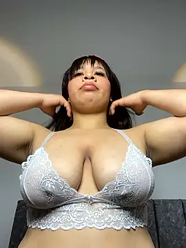 Mia Allenn online show from 01-13-26, 12:42