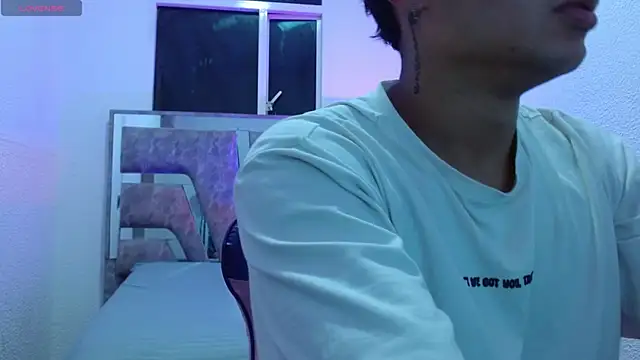 Nickyyho online show from 12-01-25, 02:56