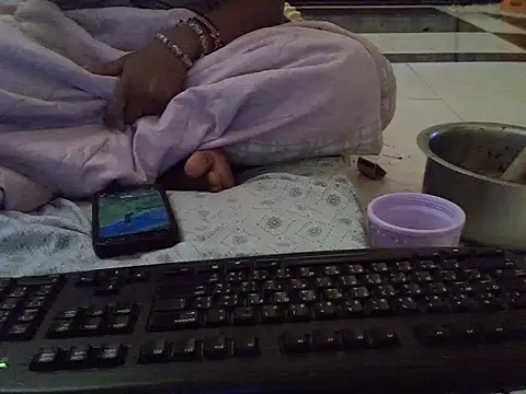 Snapshot of Mimmiebusty chatting on 01-16-26, 09:13 Mimmiebusty online show from 01-16-26, 09:13