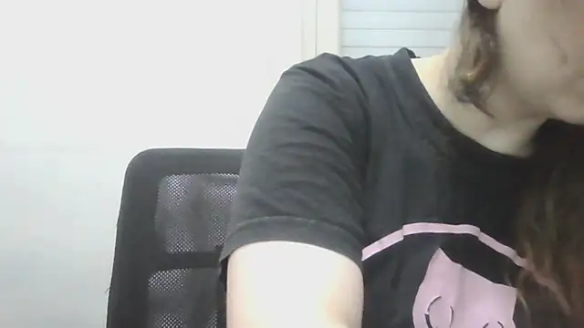 Snapshot of Darkytah chatting on 01-07-26, 07:52 Darkytah online show from 01-07-26, 07:52