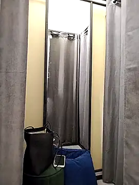 EvaRoughe online show from 04-13-26, 11:58