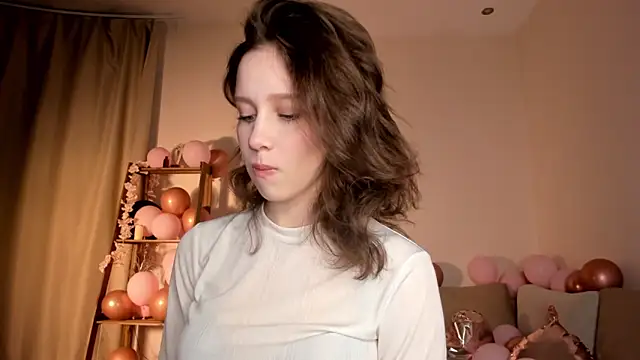 LachelleFrommer online show from 02-15-26, 01:17