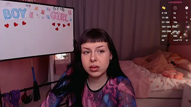 Eliza Bennet online show from 01-10-26, 07:58