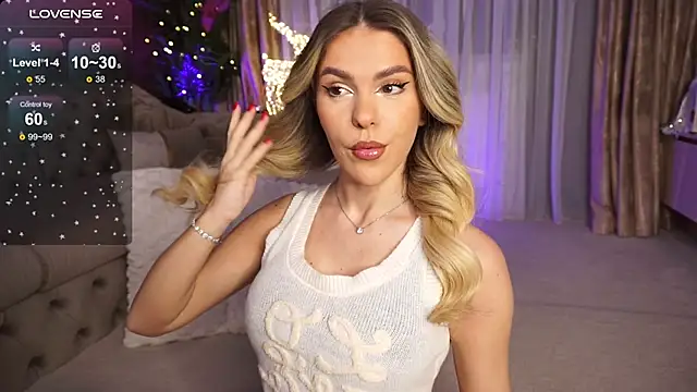 ChloeVelvetx online show from 12-17-25, 09:31