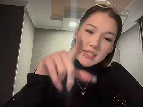 lilXdomii online show from 12-16-25, 04:11