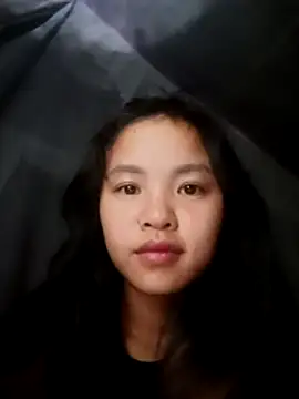 Snapshot of Pretty-haert chatting on 12-17-25, 09:20 Pretty-haert online show from 12-17-25, 09:20