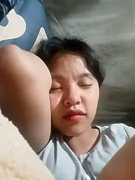 Snapshot of Pretty-haert chatting on 12-14-25, 08:58 Pretty-haert online show from 12-14-25, 08:58