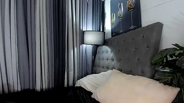 asianpetiteprincess online show from 06-03-26, 12:50