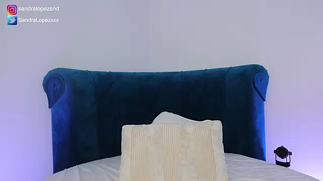 Snapshot of SandraLopezxx chatting on 02-22-25, 09:48 SandraLopezxx online show from 02-22-25, 09:48