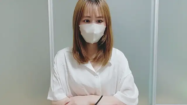 Snapshot of HICHAN99 chatting on 01-06-26, 07:40 HICHAN99 online show from 01-06-26, 07:40