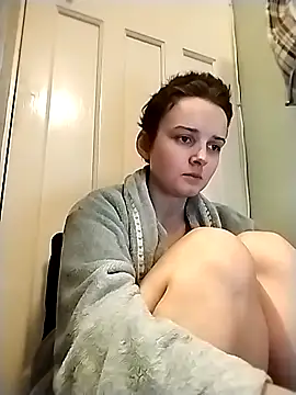 Amy01112 online show from 02-05-26, 05:09