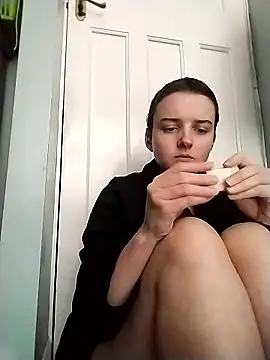 Amy01112 online show from 01-14-26, 02:42