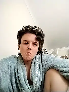 Snapshot of Amy01112 chatting on 07-22-26, 05:26 Amy01112 online show from 07-22-26, 05:26