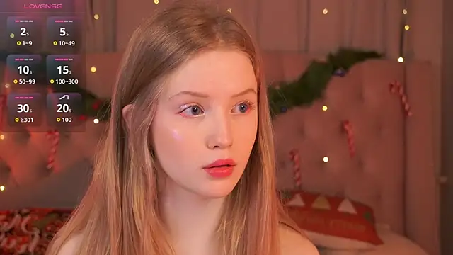 Snapshot of LilianHoward chatting on 01-09-26, 12:23 LilianHoward online show from 01-09-26, 12:23