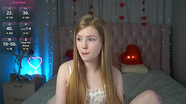 LilianHoward online show from 02-08-26, 12:03