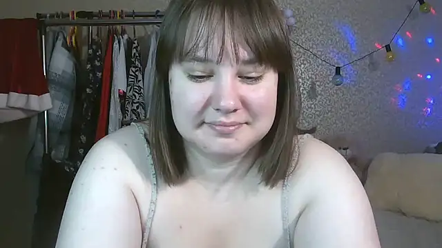 EriikaTwinz online show from 06-25-26, 05:34