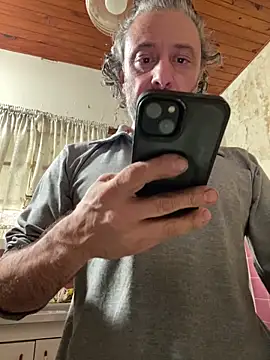 Petebulimia online show from 04-24-26, 04:20