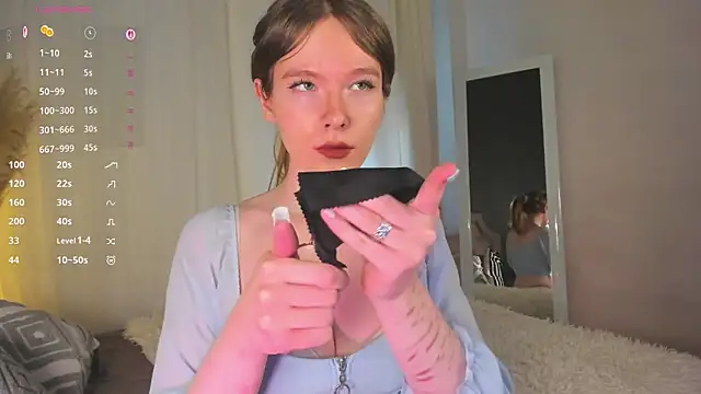 AnGee  online show from 04-13-26, 04:33