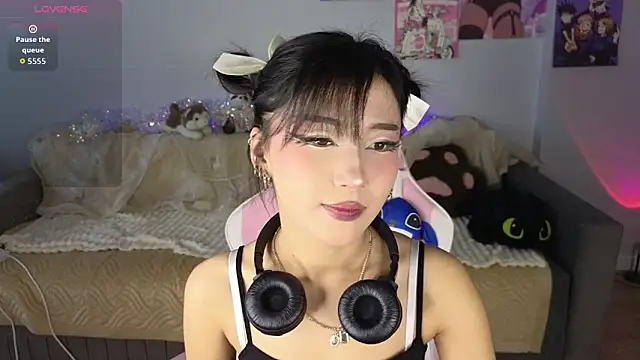 mimiicherry online show from 12-20-25, 03:20